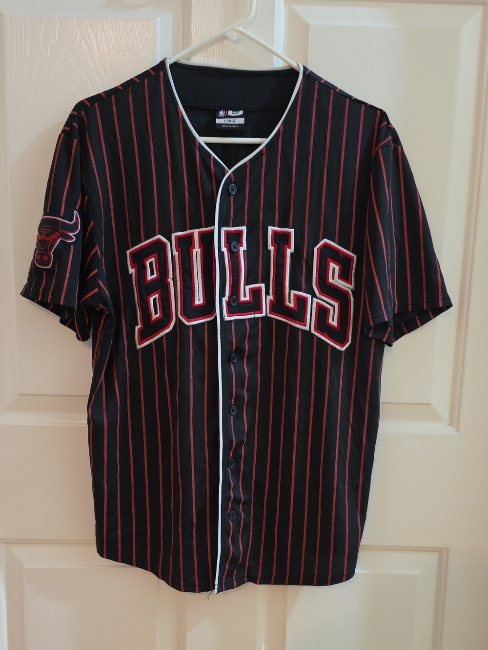 Vintage UNK NBA Chicago Bulls Pinstripe Baseball Jersey - Men's Large #66